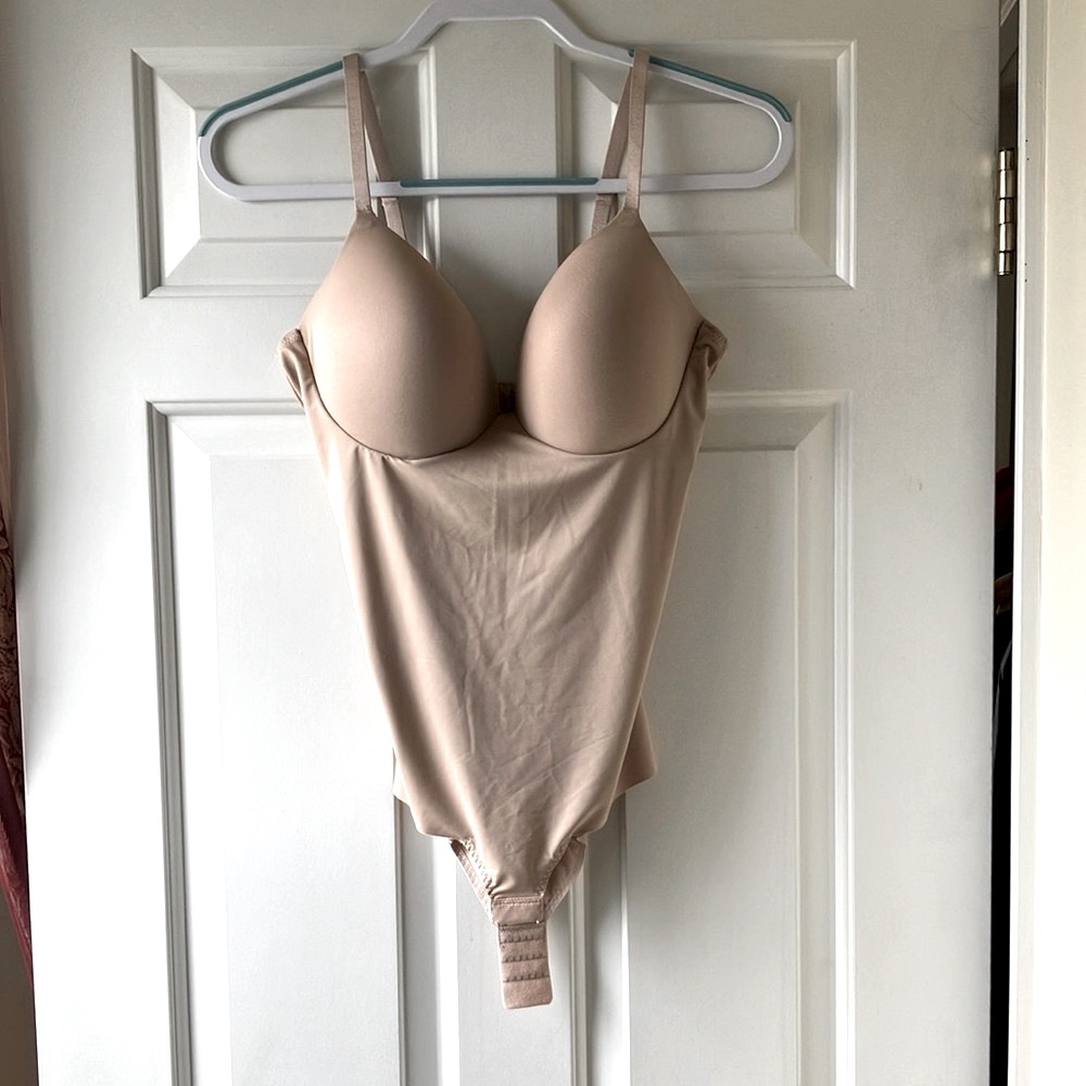 Assets by Spanx Cupped Panty Bodysuit Shapewear Tan Size XL